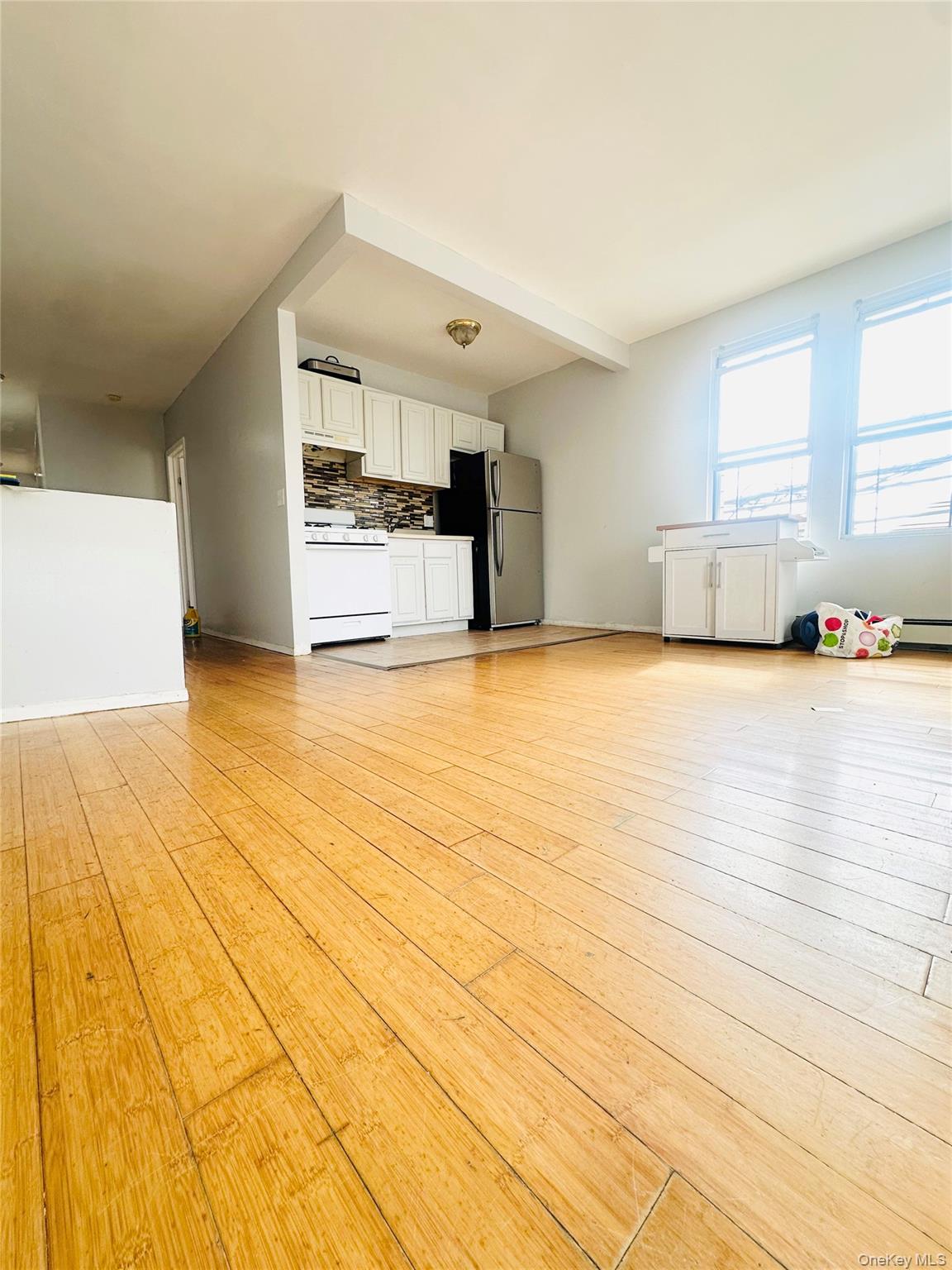 Welcome to your new home! This beautiful and well-maintained three-bedroom , one -bathroom property offers comfort, space, and convenience in a quiet, family-friendly neighborhood. Featuring a bright open floor plan