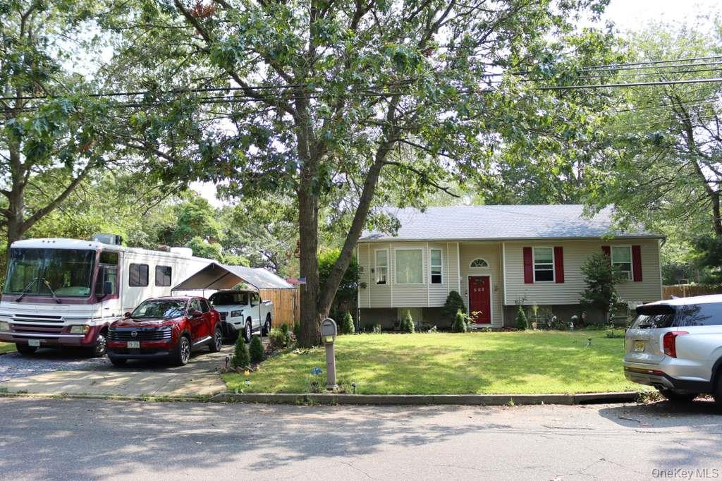 Spacious ranch available for rent in the heart of Bay Shore! This home offers 6 bedrooms and 3 full bathrooms, providing plenty of room for large households or guests. Enjoy an inviting layout with generous living areas and a fully finished basement, perfect for recreation or extra storage. A private driveway adds convenience, and oil-based heating keeps the home warm and efficient year-round. Located close to shopping, dining, and transportation, this property delivers comfort and accessibility.