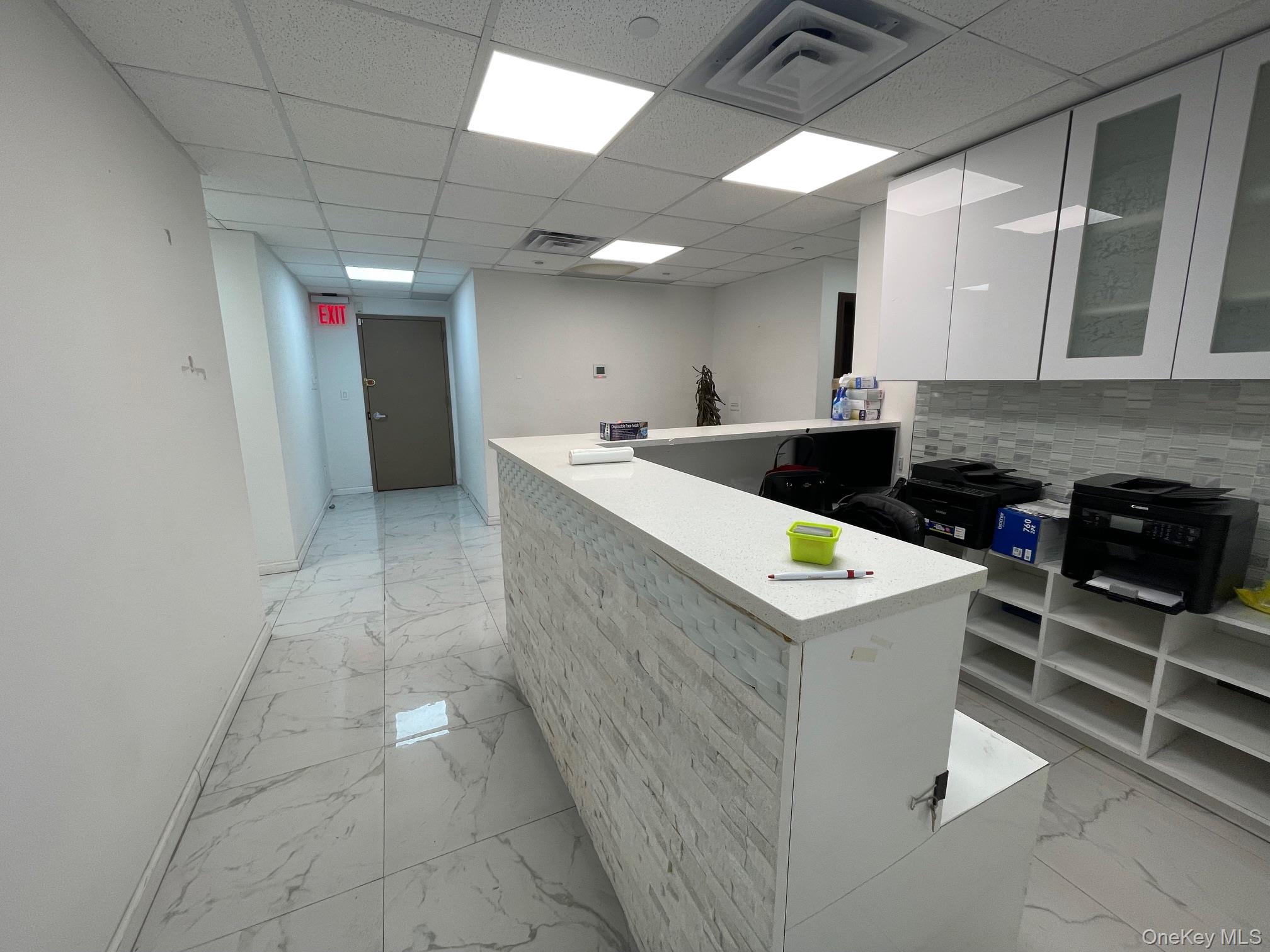 Downtown Flushing , NY , Class A Mixed Use Building ! Medical Office For Lease ! With Built-In Restroom, Six Exam Rooms And Doctor&rsquo;s Office ! Large Reception Room And Large Waiting Area !! Huge Private Balcony , Additional Benefit Only For This Unit To Use ! Near #7 Subway Train, LIRR, Many Regular Buses Lines, Express Buses And Commuters&rsquo; Mini Buses To Chinatown & Brooklyn . Close To All The Major Highways !Surrounded By Banks , Restaurants , Supermarkets , Stores , Shopping Center & Residential Condos !!!The Best Opportunity For All Doctors, Schools , Non- Profit organizations !