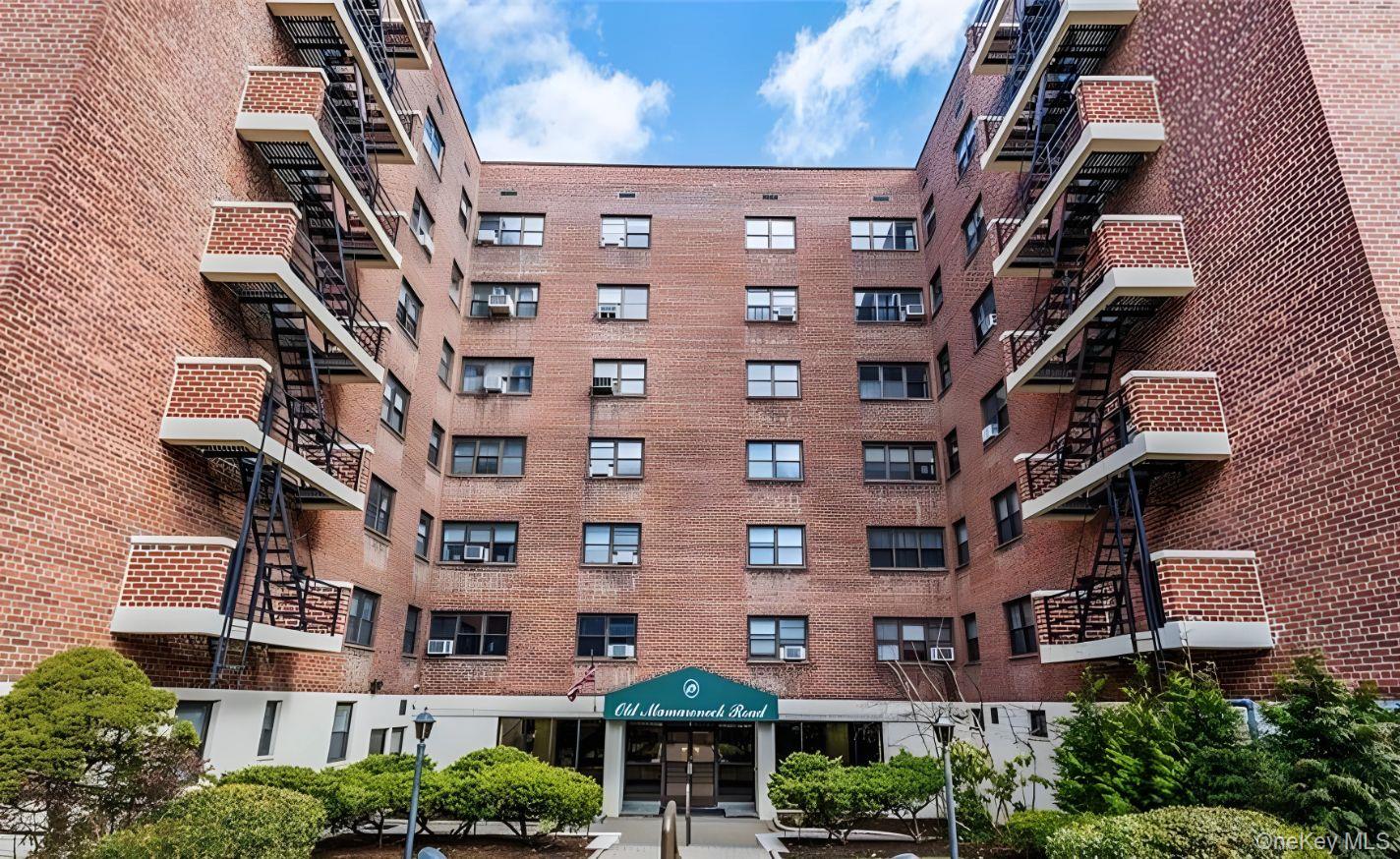 Discover modern living at this sophisticated downtown residence. This two-bedroom, one-bathroom apartment features a beautifully updated kitchen designed for both style and function. The layout includes two generously sized bedrooms and ample closet space throughout, providing an organized and streamlined living experience. Located one block off of Mamaroneck Avenue puts you close to parking, restaurants, shopping, and city life with a quiet place to come home to at the end of the day. Overlook Towers is one of the only pet-friendly co-op communities in White Plains so bring your furry friends.