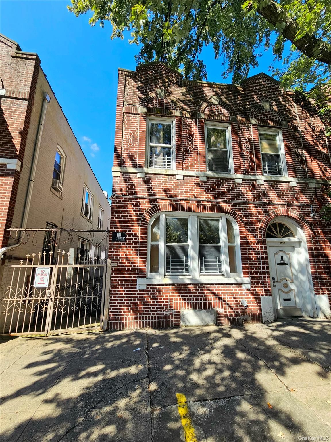 This 2 family brick in the Little Italy section features a 3 bed/ 3 bed/ finished bsmt with parking in the rear. Lot is 25x71.75 and zoned R6 allowing for re-development. The property sits a block from E Fordham Rd, and 3 blocks from Arthur Ave and its famed strip of eateries and shops.