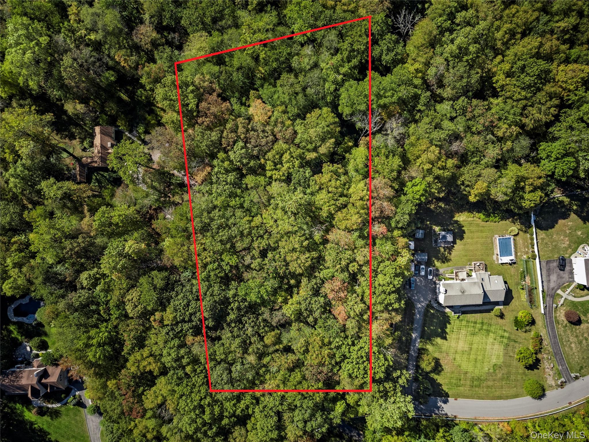 Donâ€™t miss this unique chance to create your dream home on this 3.56 acre lot in the highly sought-after cul-de-sac community of Mahopac Highlands. This is one of the last remaining filed lots available within the Mahopac School District within an already established neighborhood of beautiful Colonial homes. Prior BOH approval in 2006. Buyer to conduct all necessary due diligence.