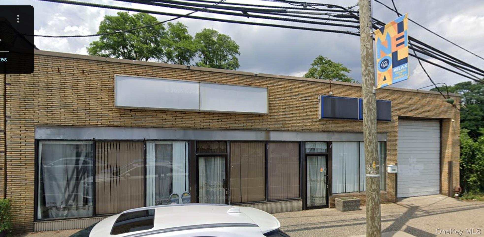 Lease 2620SF, Stree parking , 14 Ceillings, new roof