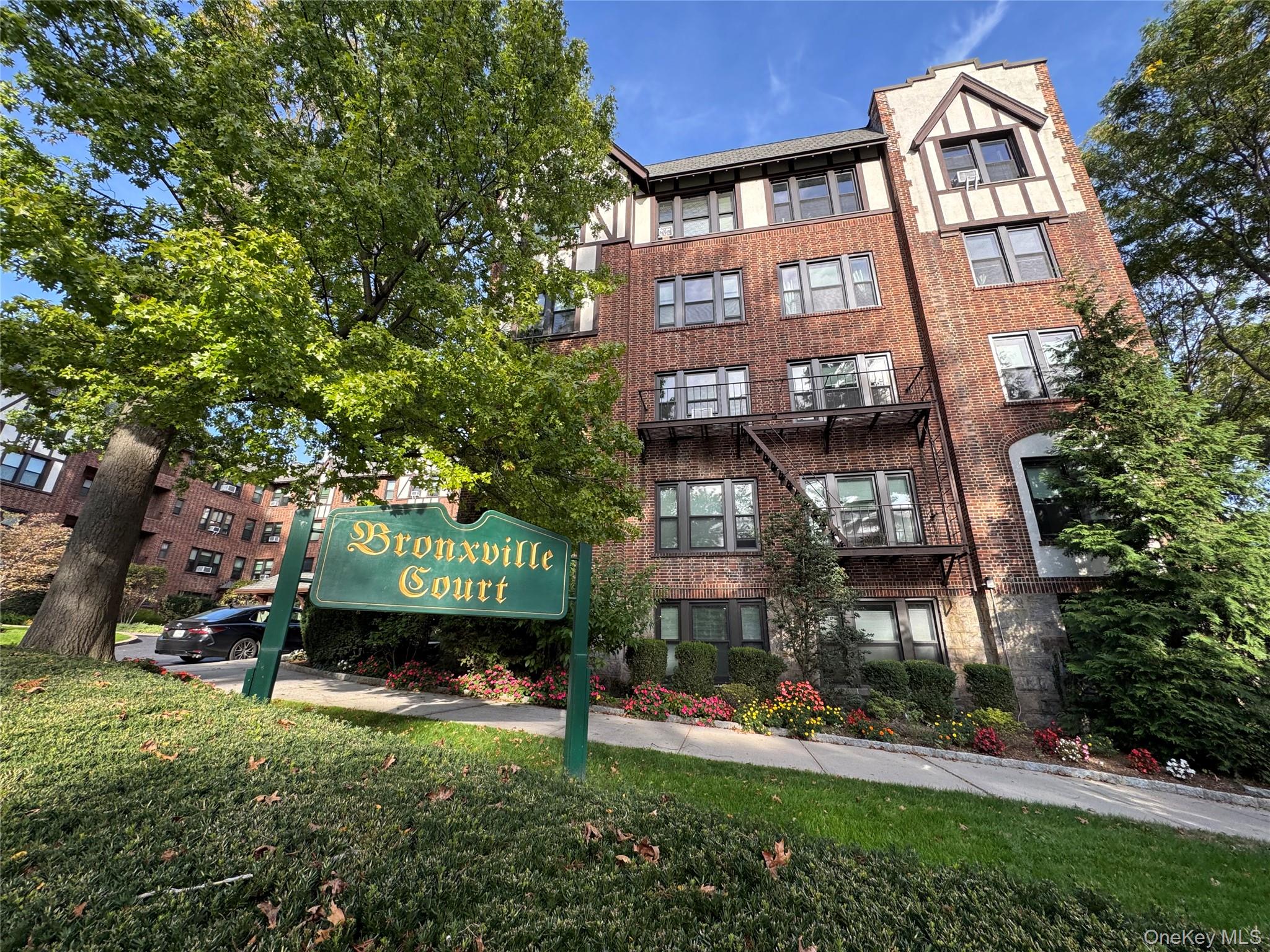 Renovated 1 bedroom, 1 bathroom in Bronxville Court, a cooperative building located in the Bronxville P.O. No Board Approval. Newer bathroom with white subway tiles and new fixtures, white shaker cabinets with stainless appliances including dishwasher, hardwood floors and freshly painted, high ceiling, private entrance from main building. Short walk to Metro North Train Station and village shops and restaurants.