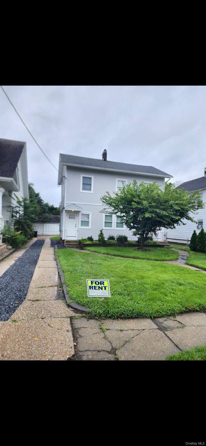 Newly renovated 1-bedroom, 1-bath apartment with high ceilings and a spacious layout. Everything is brand newâ€”plumbing, electrical, sheetrock, AC, heat, paint, and more. Located near Main Street Patchogueâ€™s vibrant nightlife, local gems, Fire Island ferries, public transportation, and the LIRR.