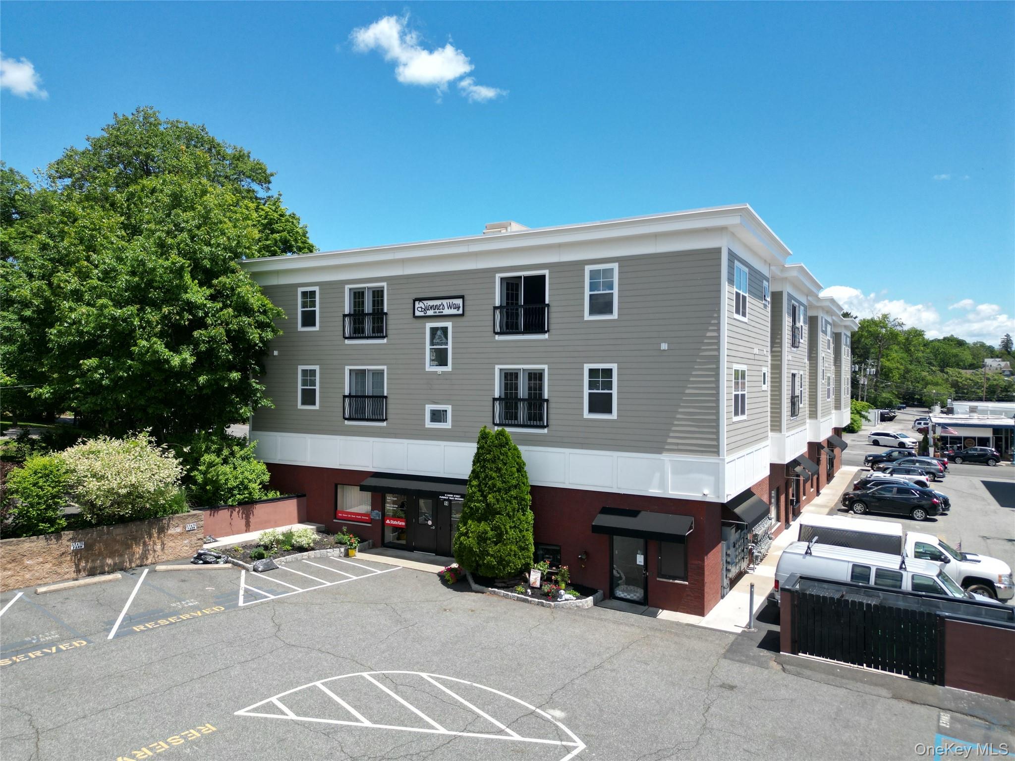 This 1st floor rental was previously used as a day spa . There are 4 private rooms with an open lobby , bathroom, this space comes with three off street parking spots close to meter street parking and walking distance to a municipal lot. Owner is willing to paint and make minor renovations for a suitable renter. This space has 850 ft.& and is located in the heart of downtown Pearl River.