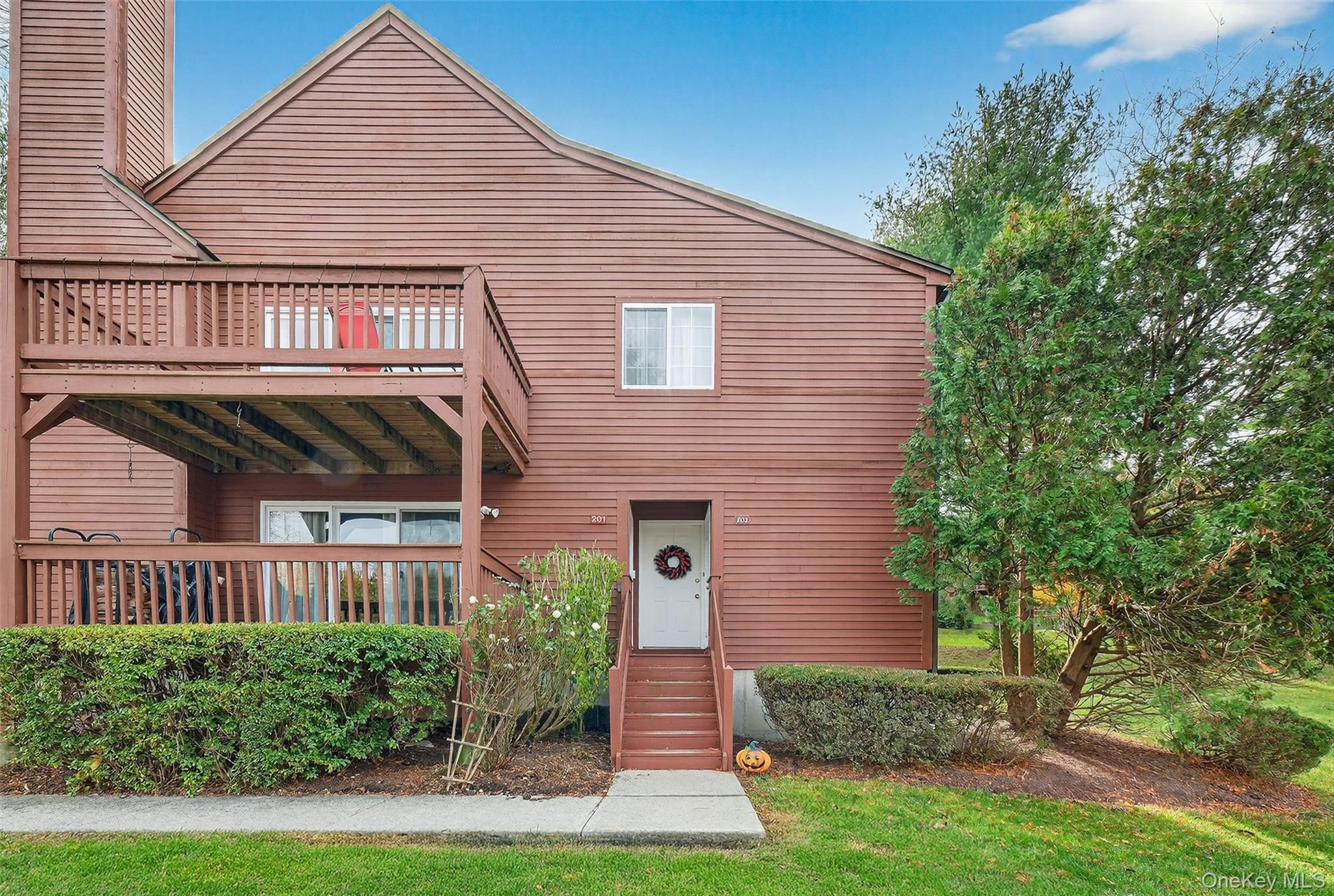 Welcome to Reed Farm â€” Modern Living in the Heart of Brewster! Step into this stunning, fully renovated 2-bedroom, 1.5-bath corner unit in the highly sought-after Reed Farm community. Every detail has been thoughtfully updated to offer the perfect blend of style, comfort, and convenienceâ€”and best of all, itâ€™s all on one level for easy living. The amazing, fully renovated kitchen is a true showstopperâ€”featuring modern cabinetry, sleek countertops, stainless steel appliances, a very large pantry, with abundant natural light that brightens the entire space. The layout flows seamlessly into a spacious living room with a wood-burning fireplace, perfect for relaxing or entertaining. Both bedrooms are generously sized, offering plenty of closet space. The beautifully updated full bath with adjacent half bath provides both convenience and style. Enjoy the private basement with your own washer and dryer and ample storage spaceâ€”ideal for seasonal items or hobbies. This home can also be offered fully furnished for your convenienceâ€”just bring your suitcase and move right in!Reed Farm offers resort-style amenities, including a swimming pool, tennis and basketball courts, clubhouse, and scenic walking paths, all surrounded by beautifully landscaped grounds and peaceful mountain views. Located just minutes from I-684, Metro-North, shopping, and restaurants, this home combines modern comfort with commuter convenience.