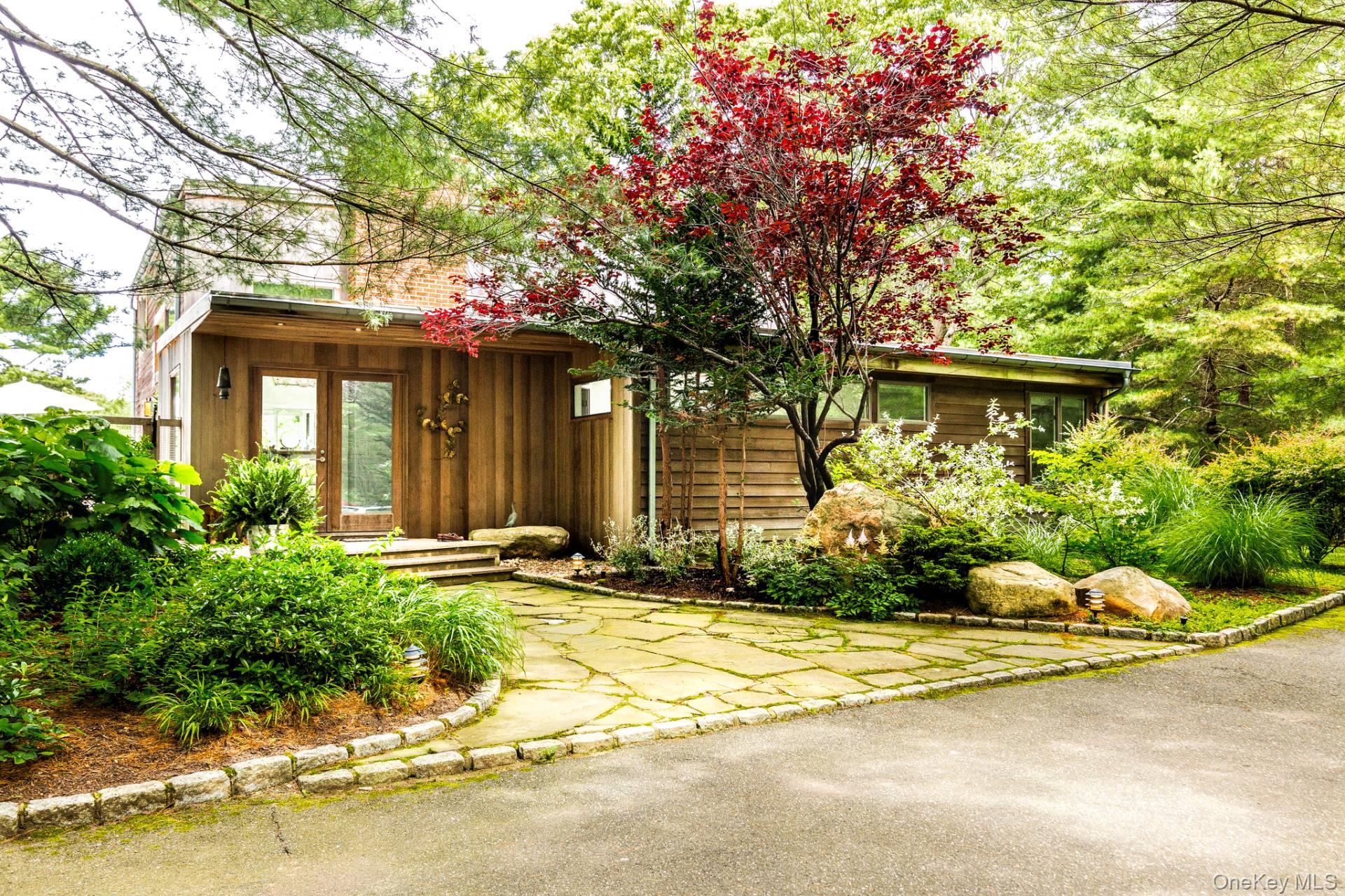 305 Two Holes Of Water Road