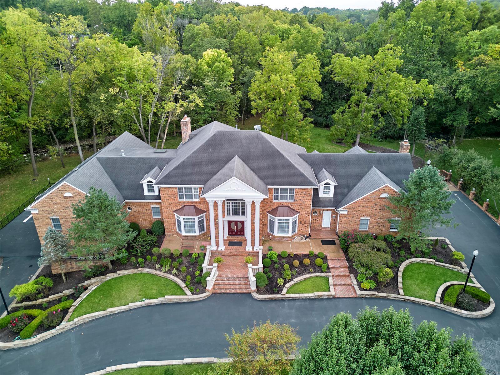 9780 Old Warson Road St. Louis, Missouri, United States Home For Sale