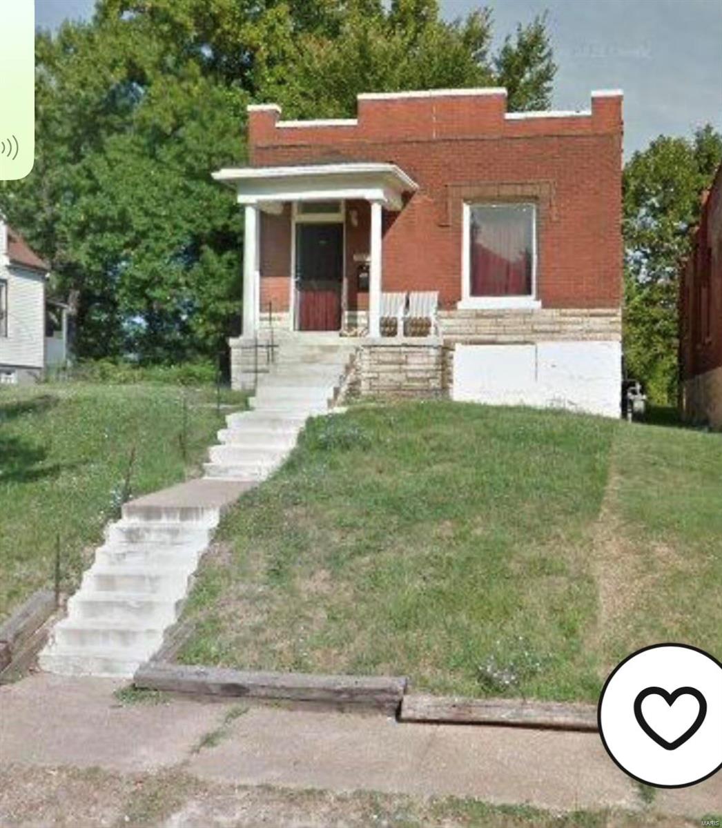 2525 Semple, St Louis, Missouri
