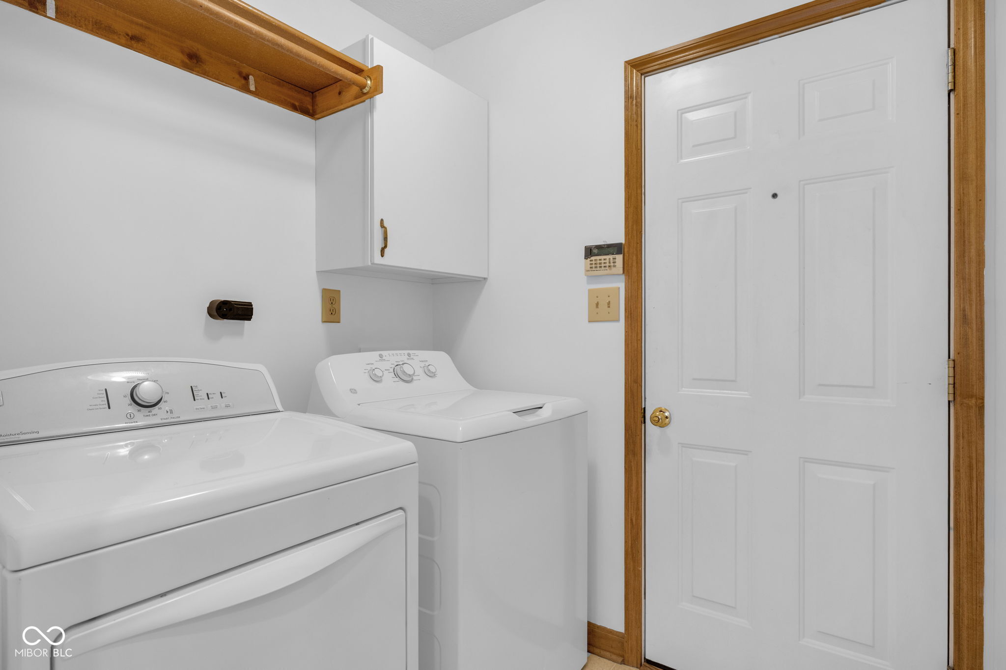 9728 Woodsong Way, Indianapolis, IN, 46229