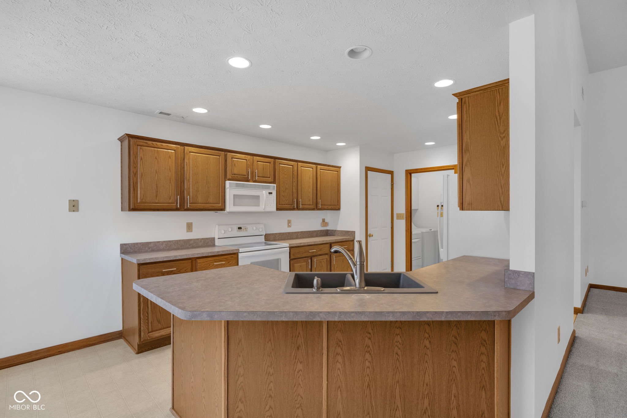 9728 Woodsong Way, Indianapolis, IN, 46229