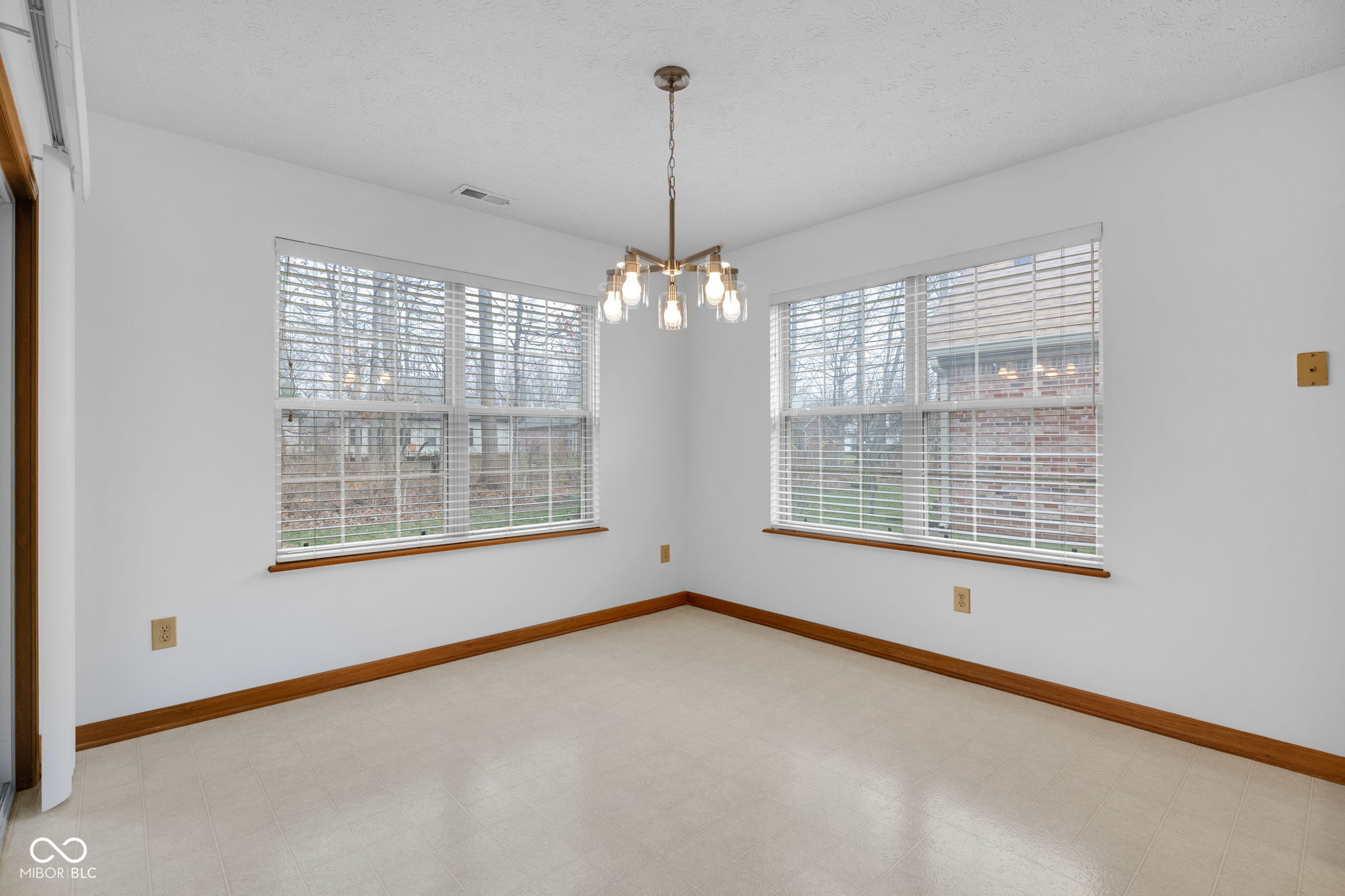 9728 Woodsong Way, Indianapolis, IN, 46229