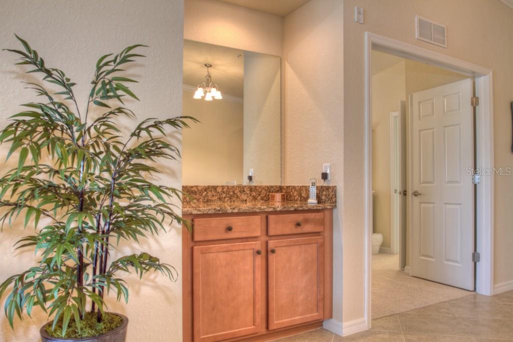 7305  RIVER HAMMOCK DR  #206, BRADENTON, FL, 34212