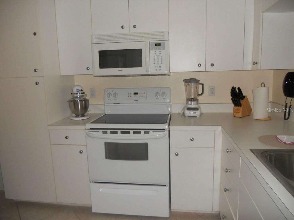 9330  CLUBSIDE CIR  #3209, SARASOTA, FL, 34238