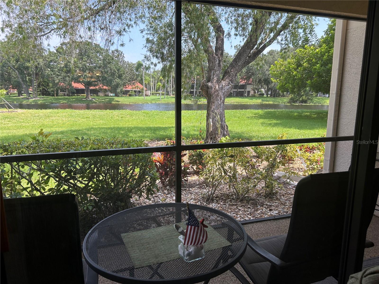 5662  GARDENS DR  #104, SARASOTA, FL, 34243