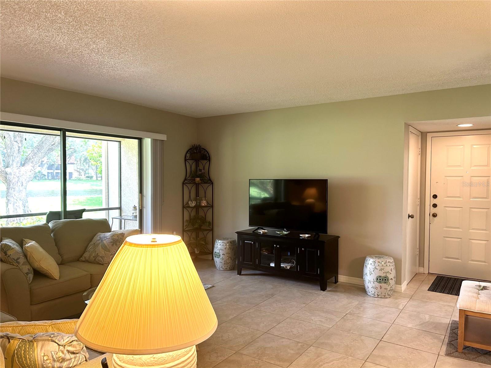 5662  GARDENS DR  #104, SARASOTA, FL, 34243