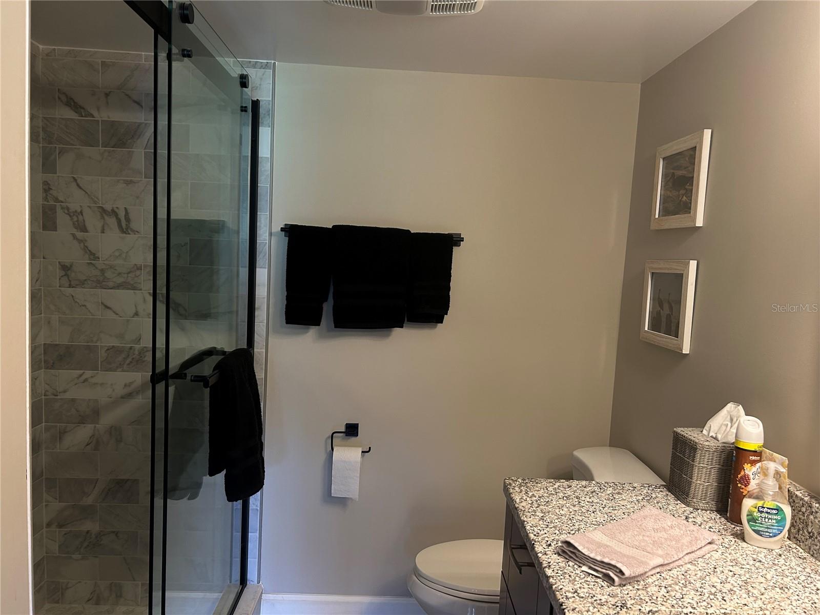 5662  GARDENS DR  #104, SARASOTA, FL, 34243