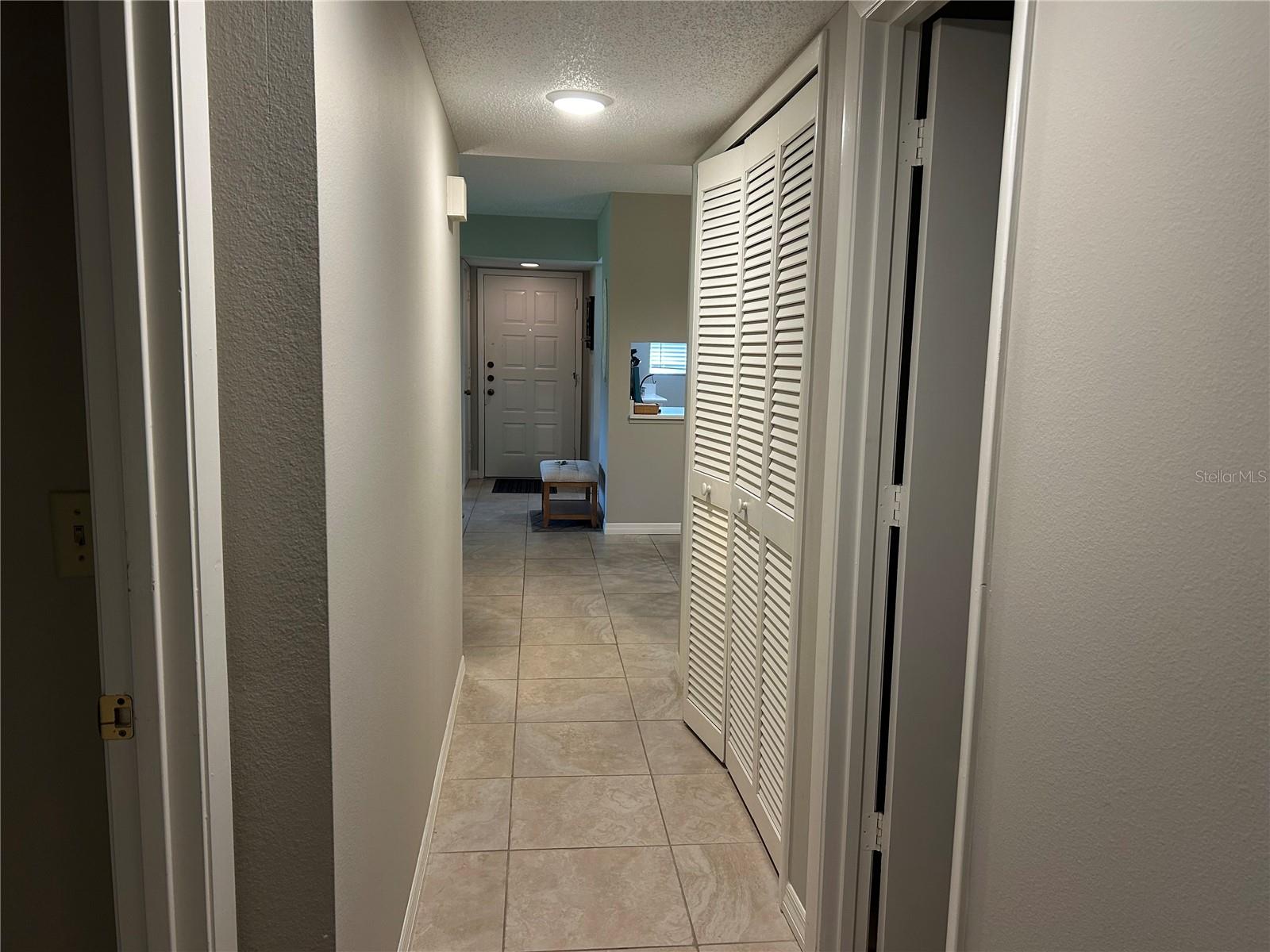 5662  GARDENS DR  #104, SARASOTA, FL, 34243