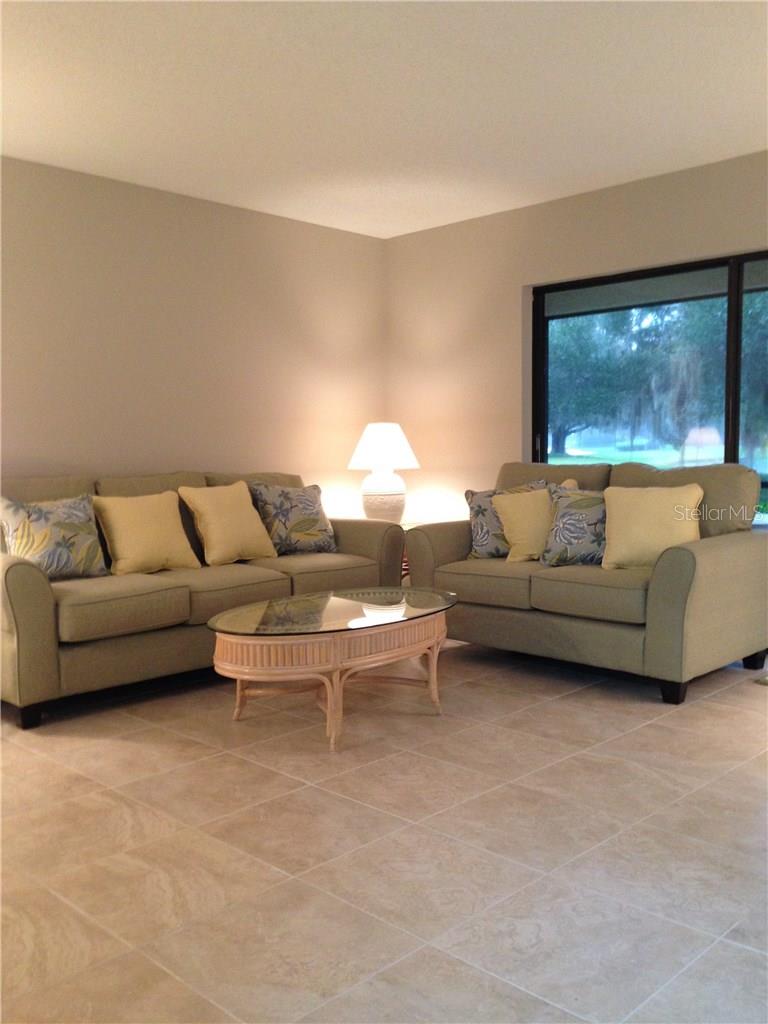 5662  GARDENS DR  #104, SARASOTA, FL, 34243