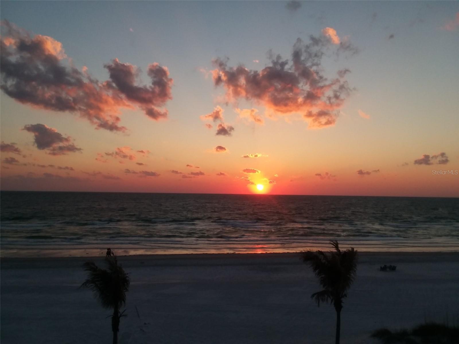 18521  GULF BLVD, INDIAN SHORES, FL, 33785