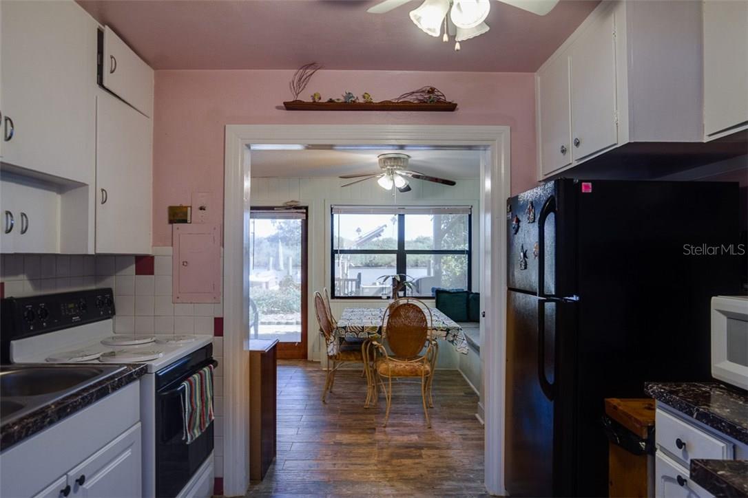 18521  GULF BLVD, INDIAN SHORES, FL, 33785