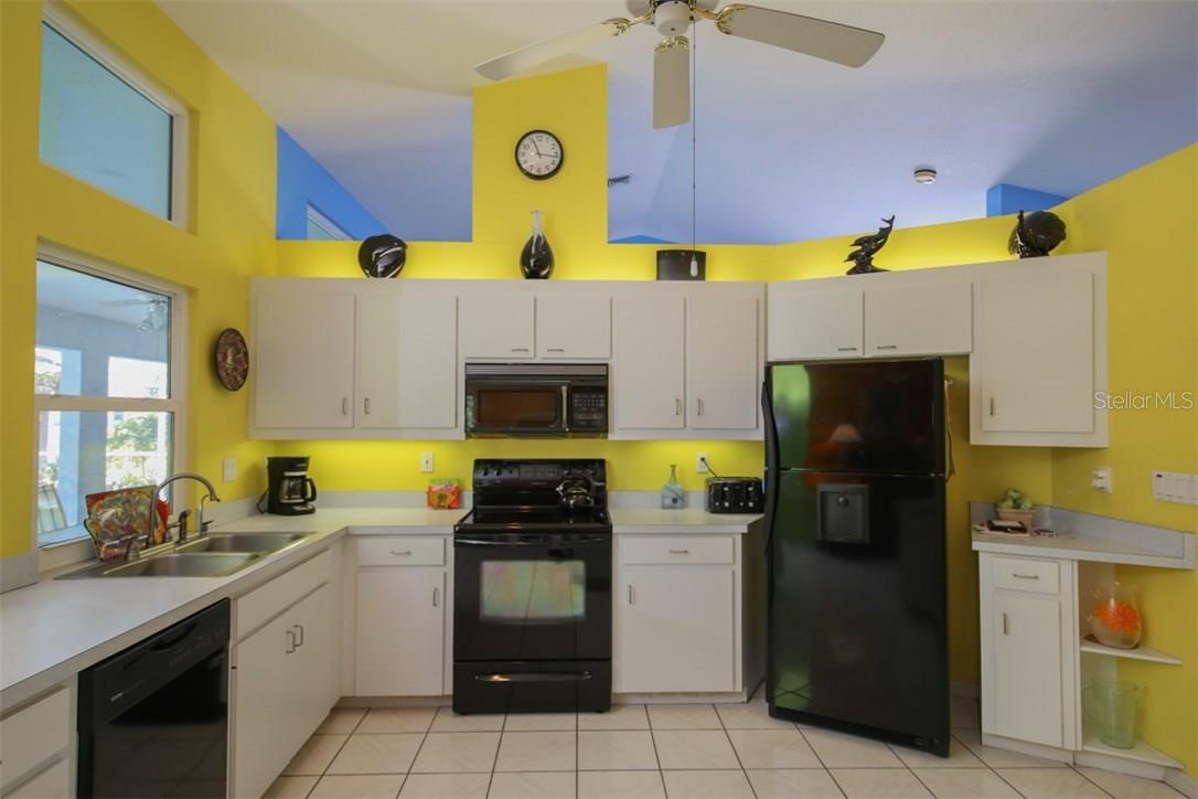 22 MARINER LN, ROTONDA WEST, FL, 33947