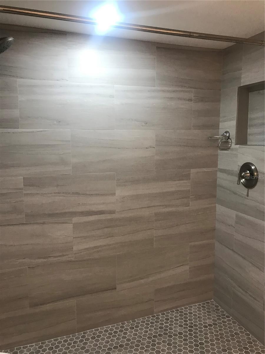 800 BENJAMIN FRANKLIN DR #704, SARASOTA, FL, 34236