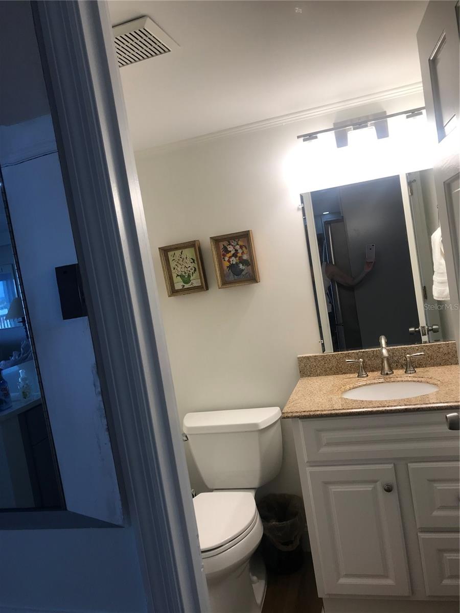 800 BENJAMIN FRANKLIN DR #704, SARASOTA, FL, 34236