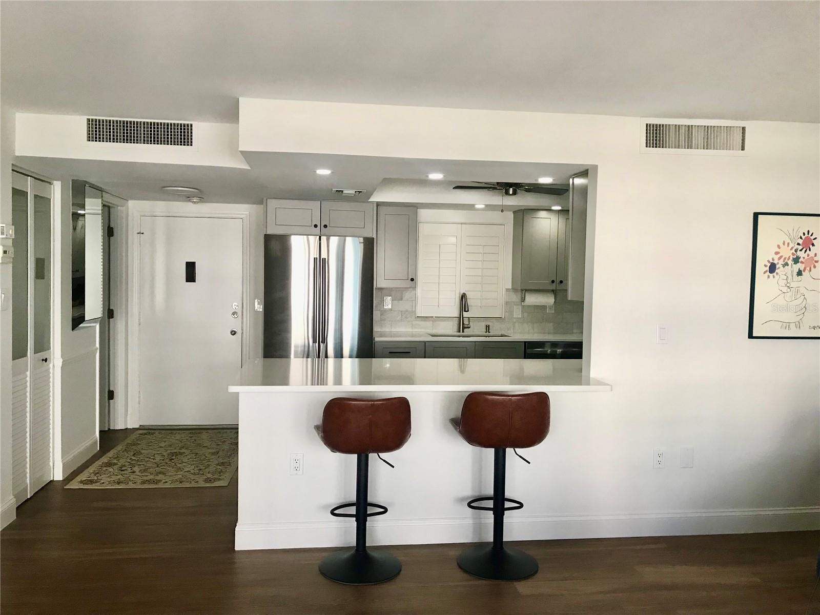 800 BENJAMIN FRANKLIN DR #704, SARASOTA, FL, 34236