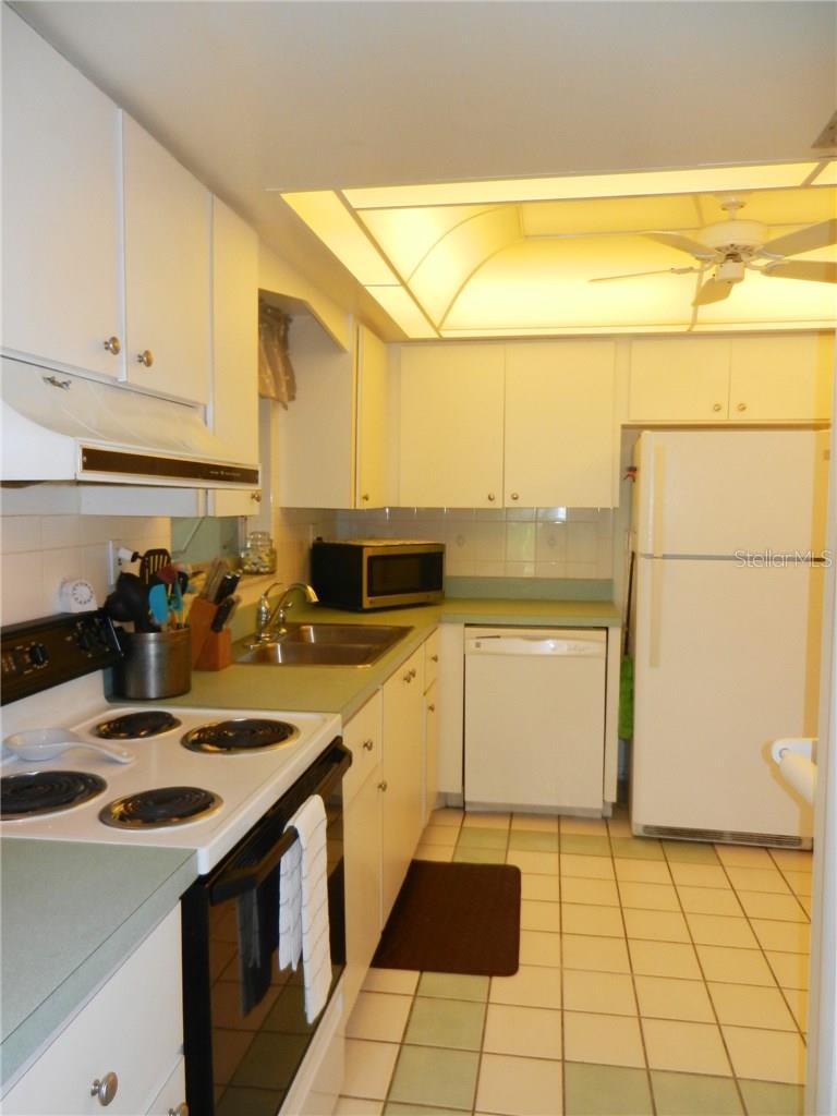 98 CADDY RD, ROTONDA WEST, FL, 33947