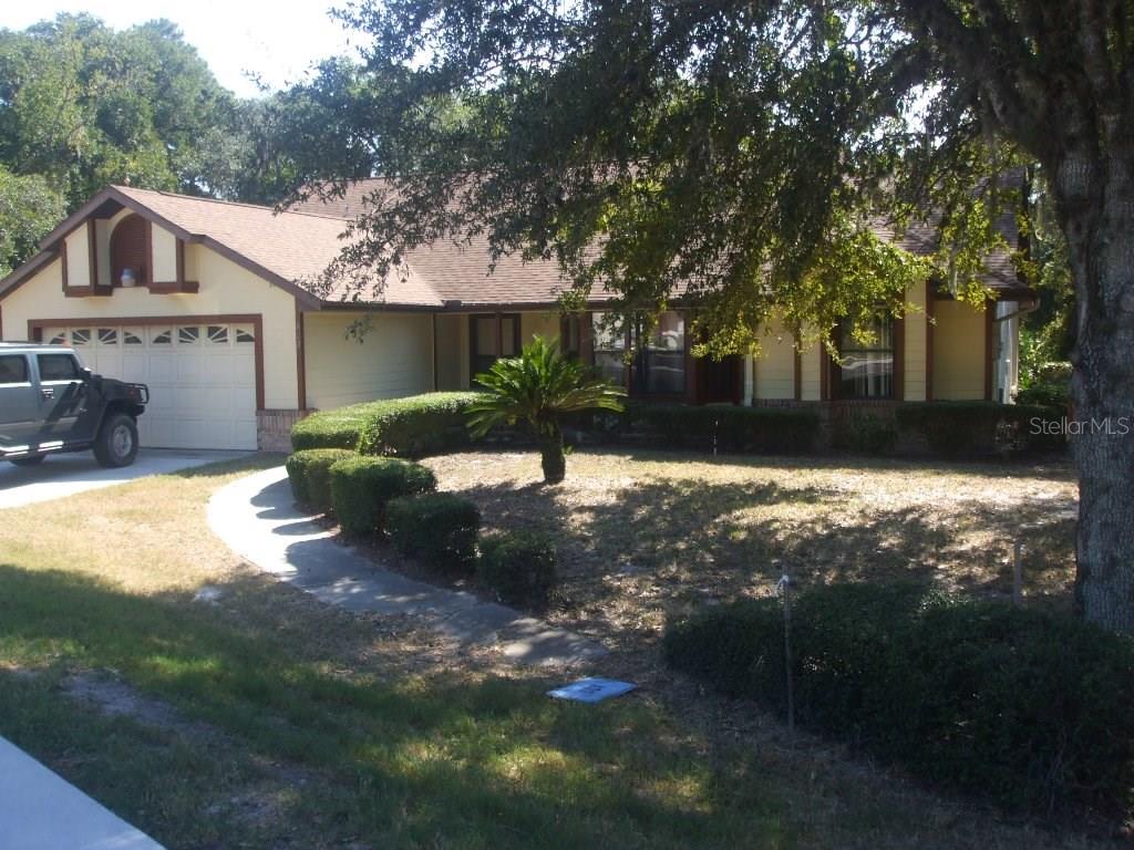 823 DEBARY AVE, DELTONA, FL, 32725