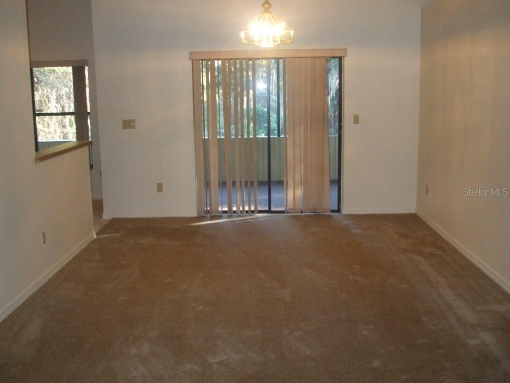 823 DEBARY AVE, DELTONA, FL, 32725