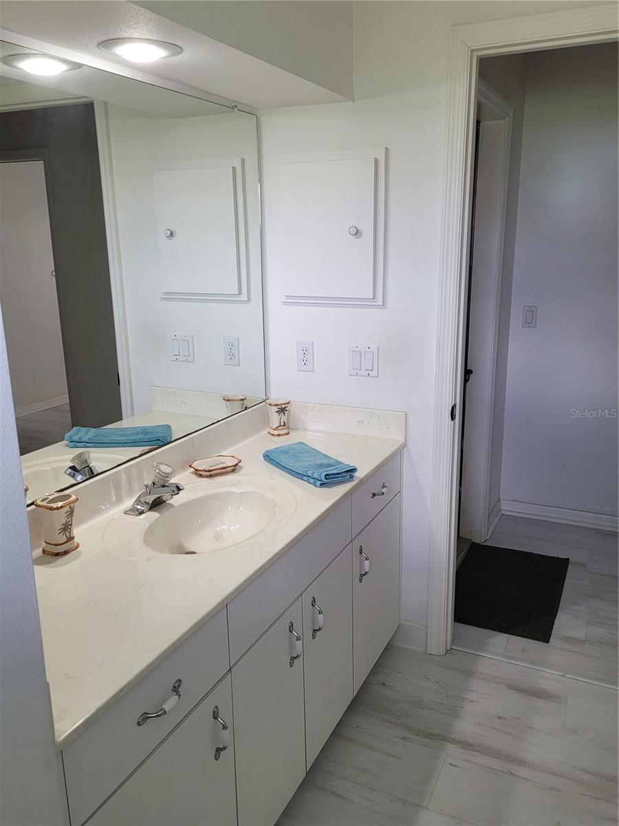 80 MARINER LN, ROTONDA WEST, FL, 33947