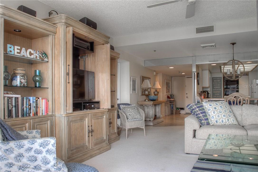 2109 GULF OF MEXICO DR #1402, LONGBOAT KEY, FL, 34228