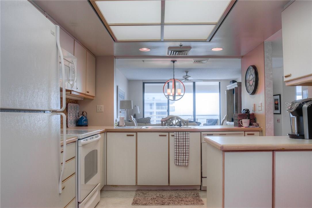 2109 GULF OF MEXICO DR #1402, LONGBOAT KEY, FL, 34228
