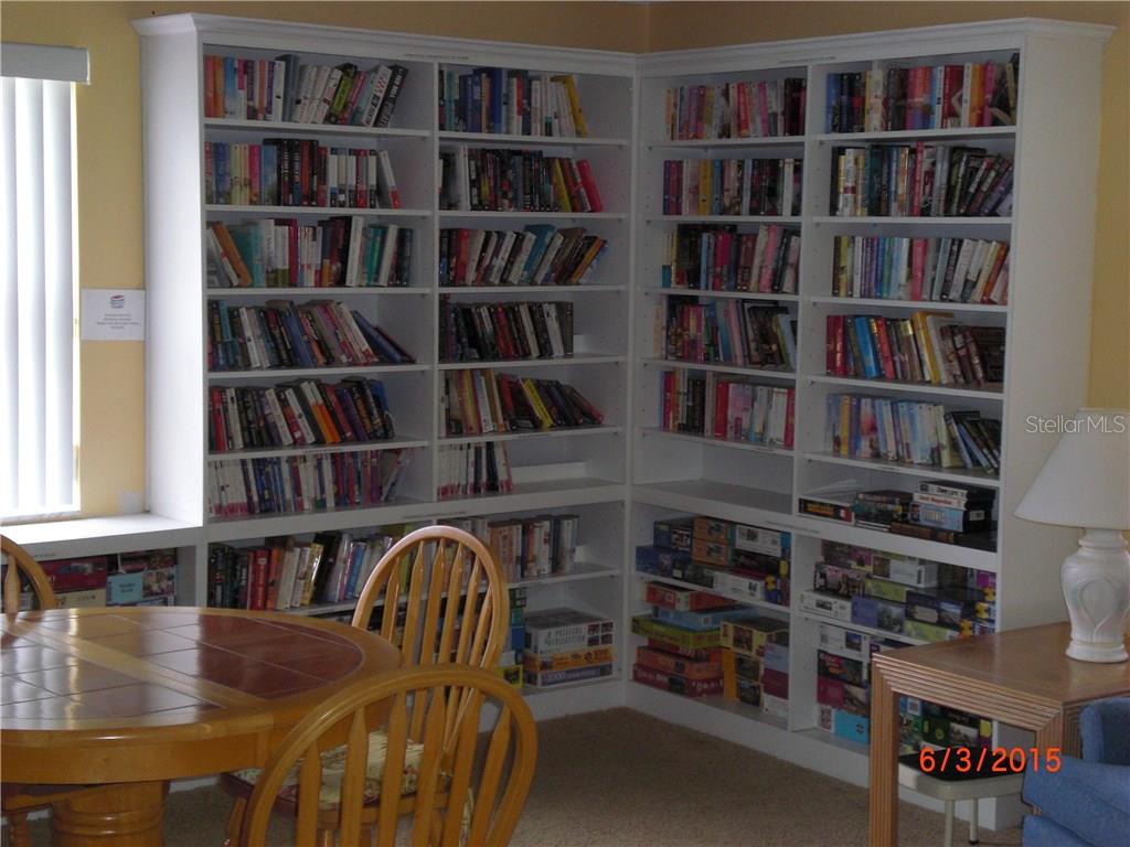 4570 PINEBROOK CIR #304, BRADENTON, FL, 34209