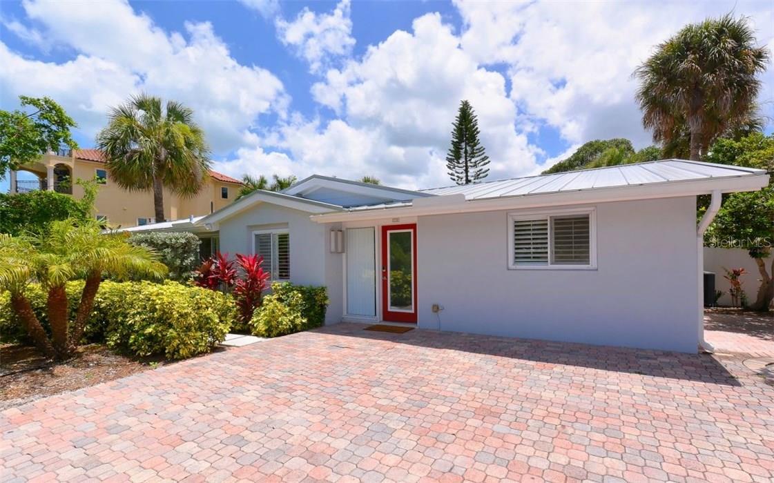 226 N BLVD OF PRESIDENTS, SARASOTA, FL, 34236