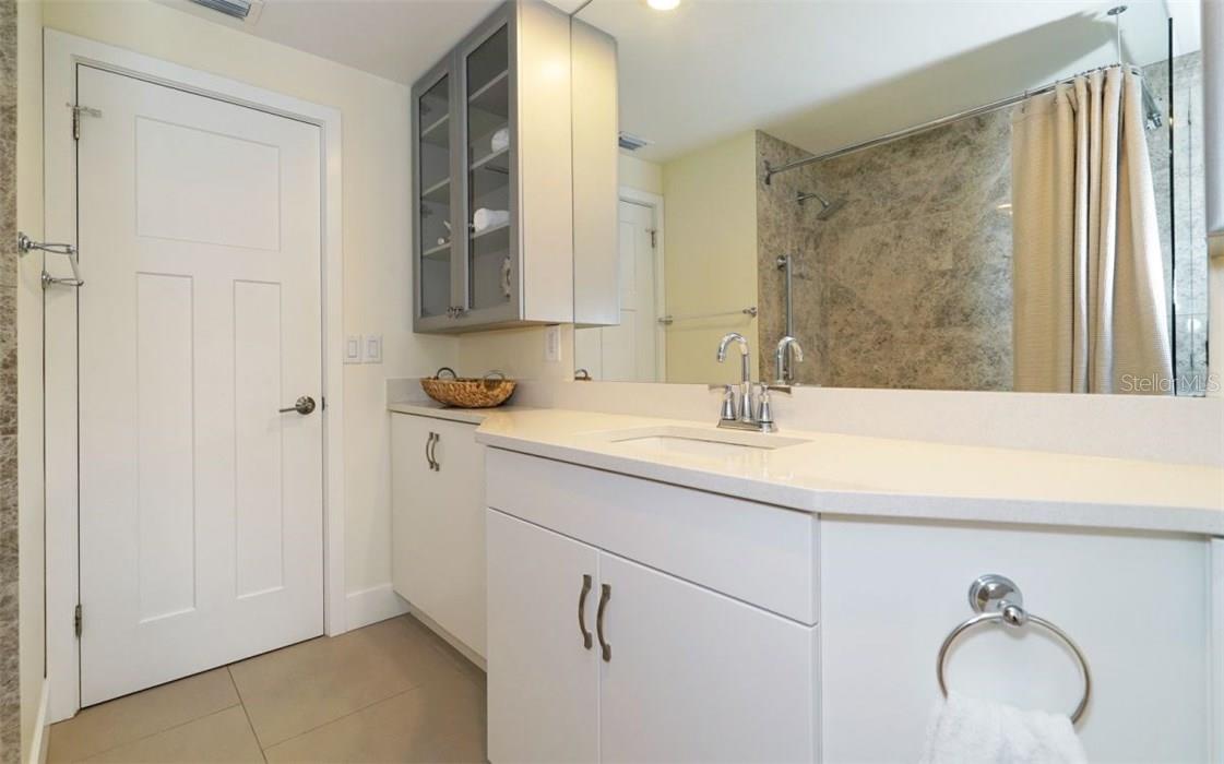 226 N BLVD OF PRESIDENTS, SARASOTA, FL, 34236