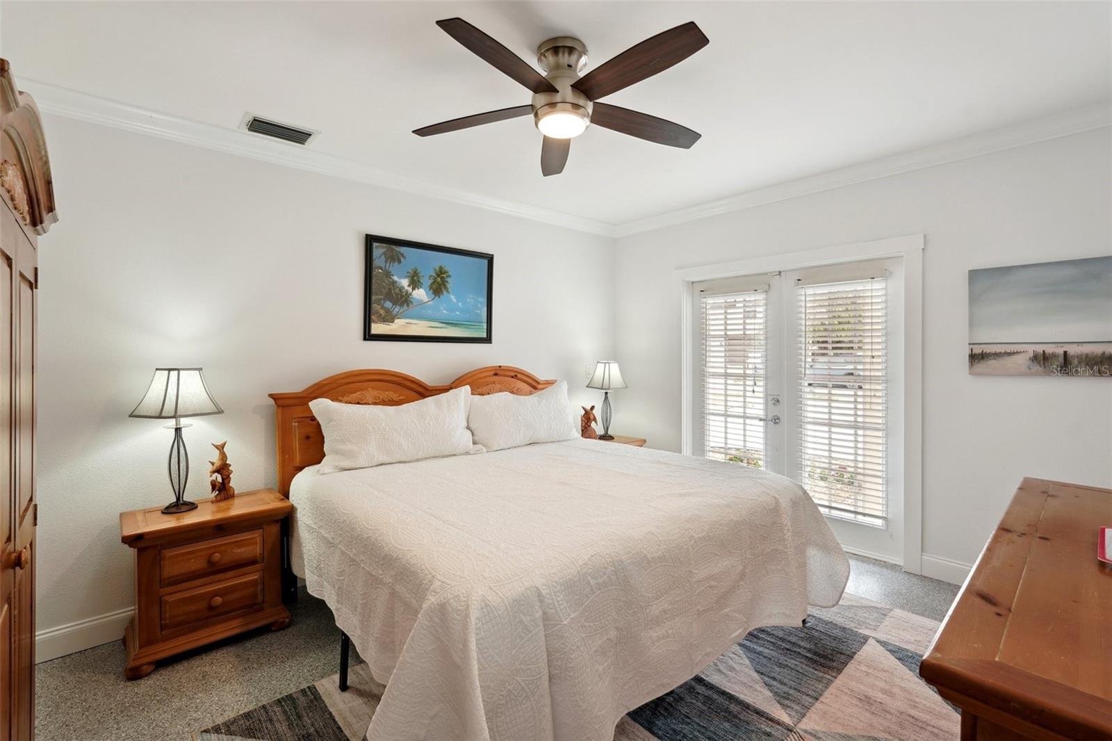 55 N WASHINGTON DR, SARASOTA, FL, 34236