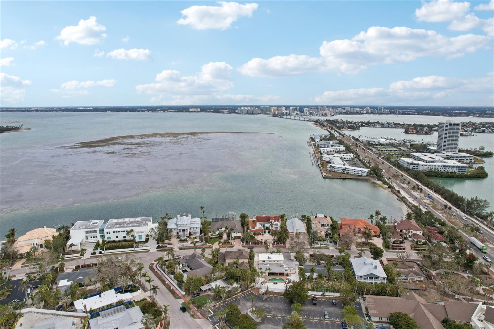 55 N WASHINGTON DR, SARASOTA, FL, 34236