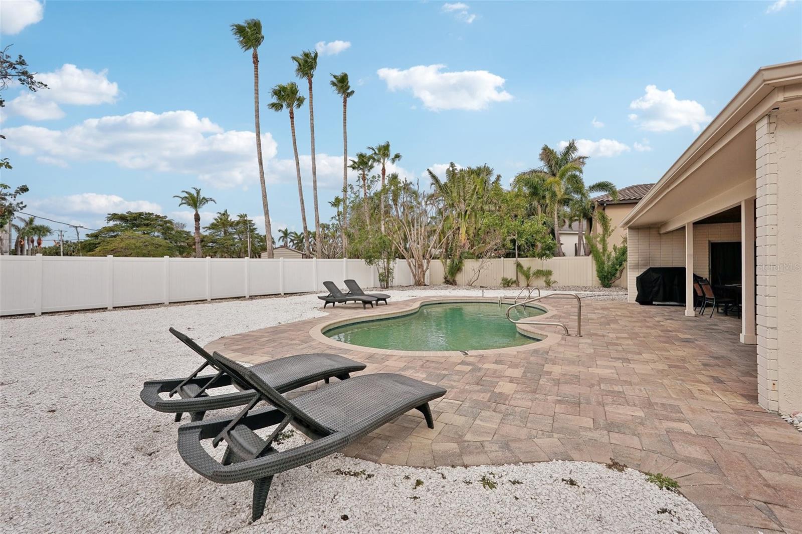 55 N WASHINGTON DR, SARASOTA, FL, 34236