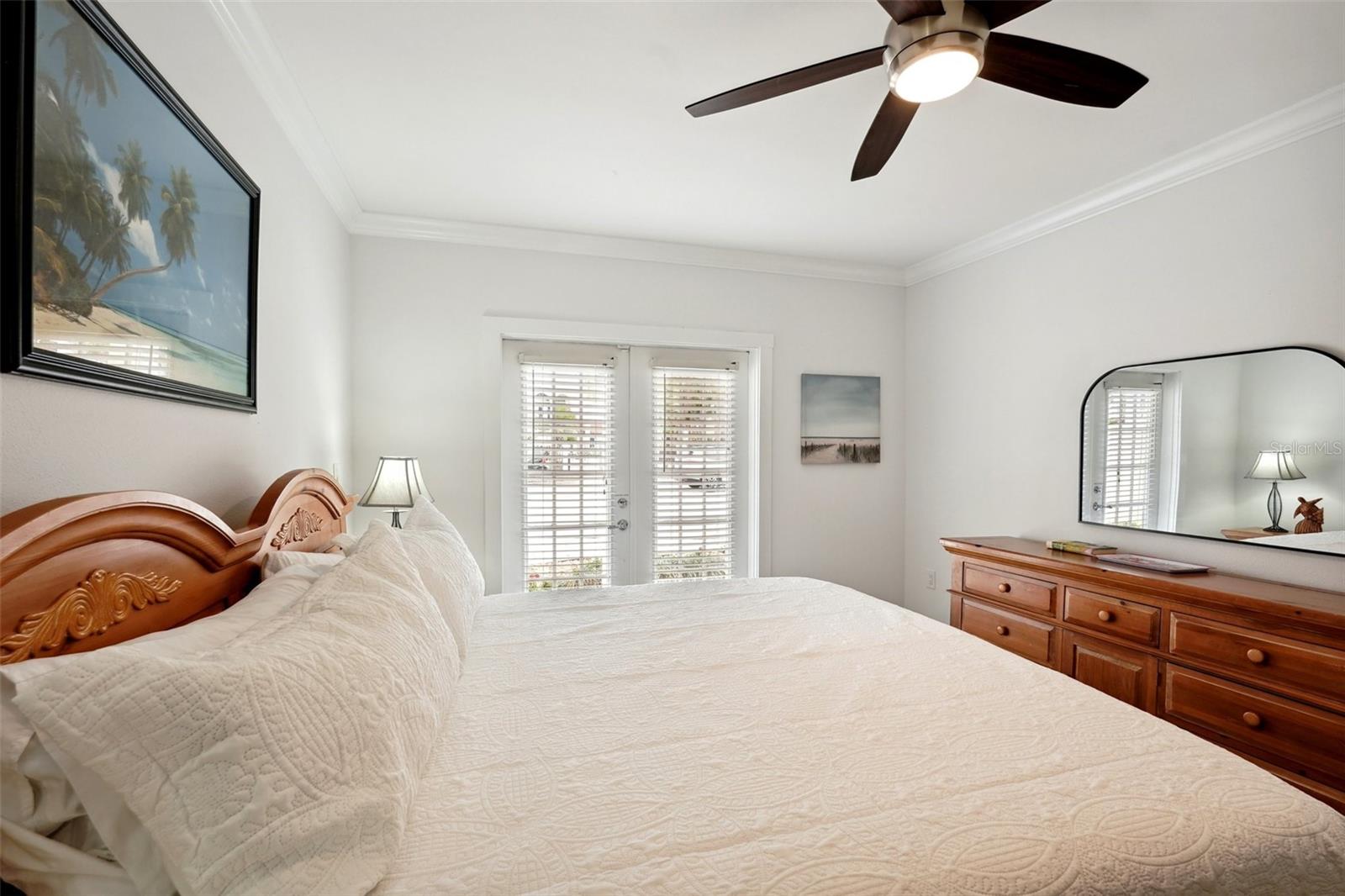 55 N WASHINGTON DR, SARASOTA, FL, 34236