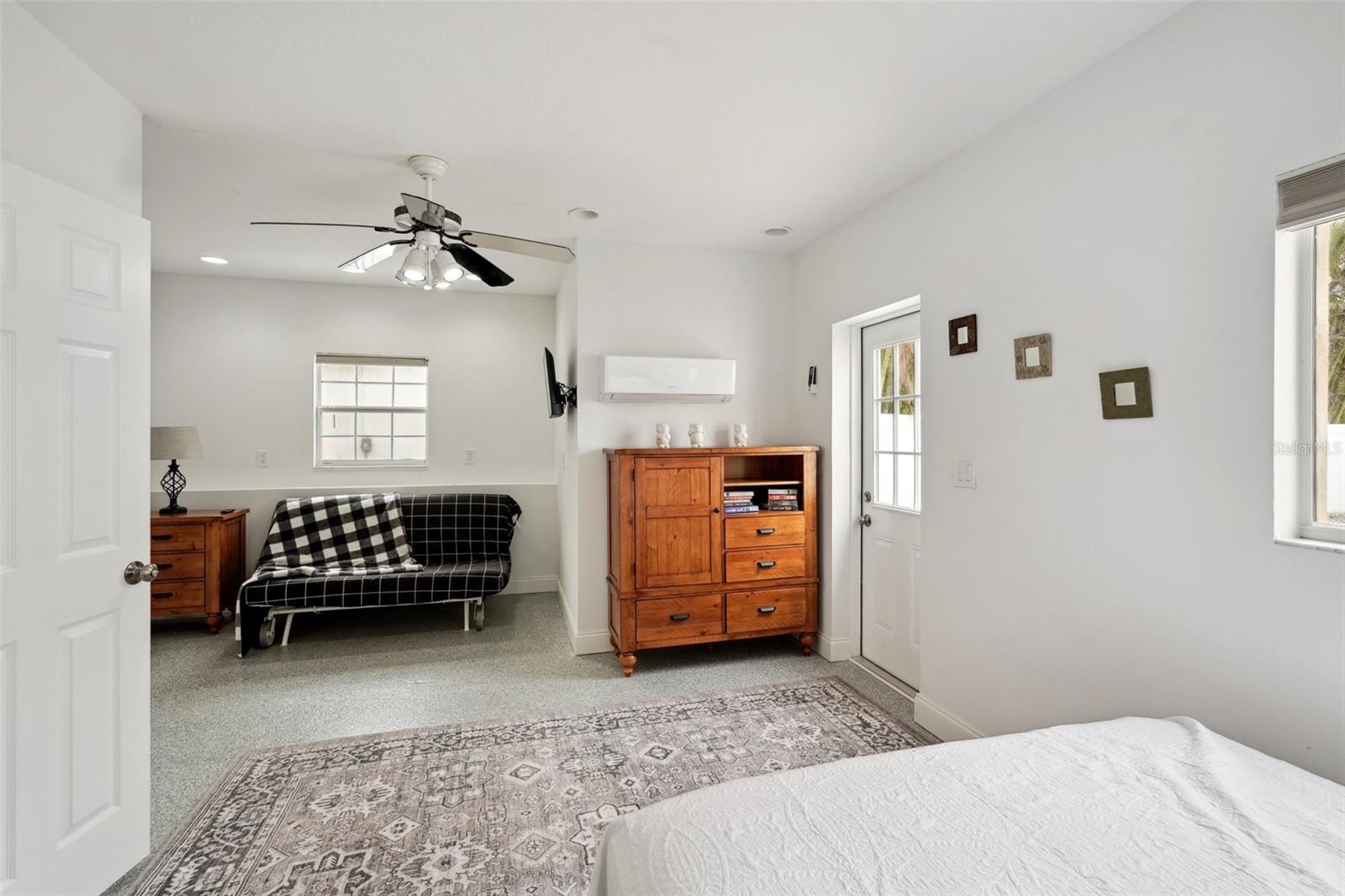 55 N WASHINGTON DR, SARASOTA, FL, 34236