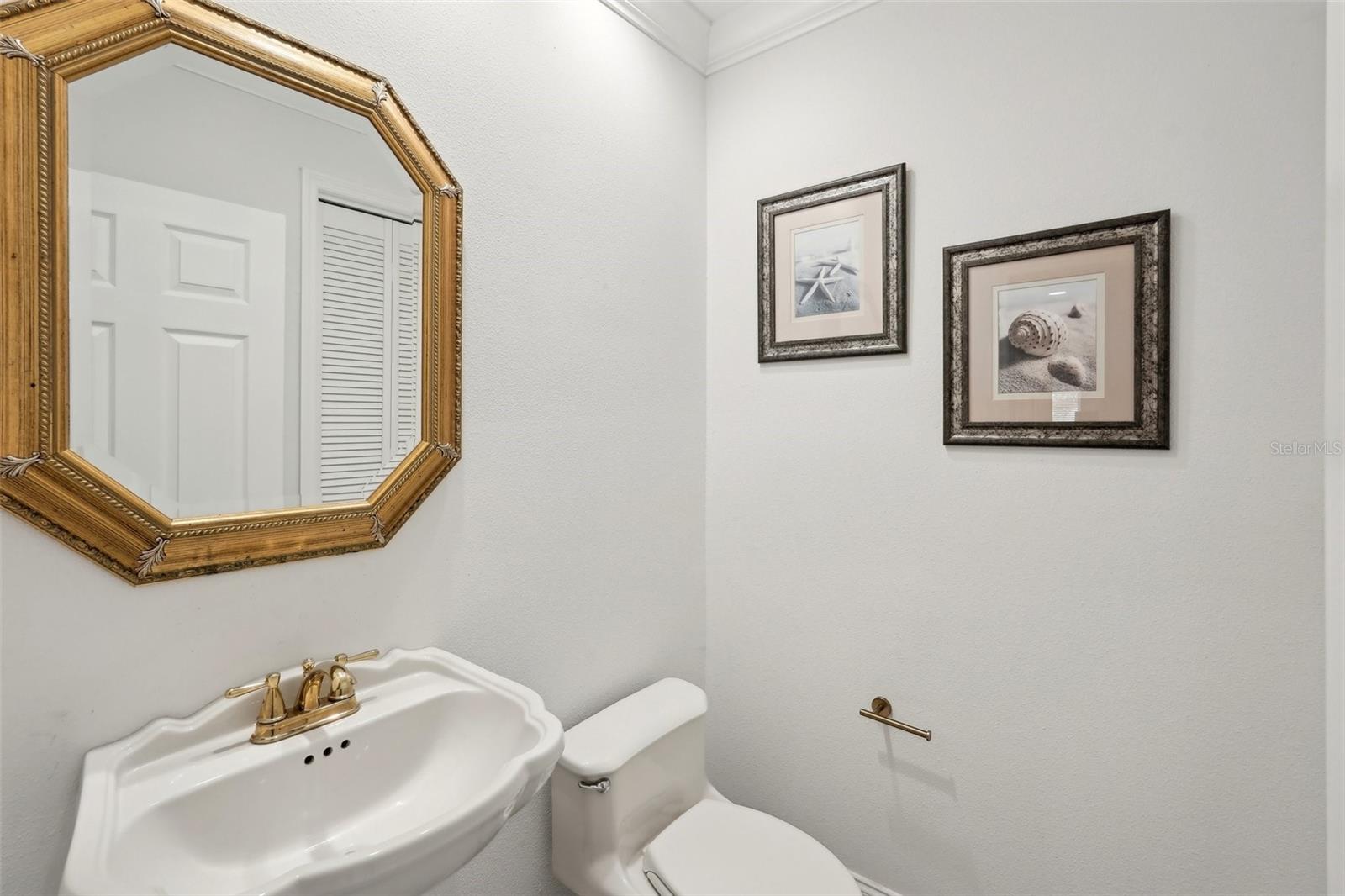 55 N WASHINGTON DR, SARASOTA, FL, 34236