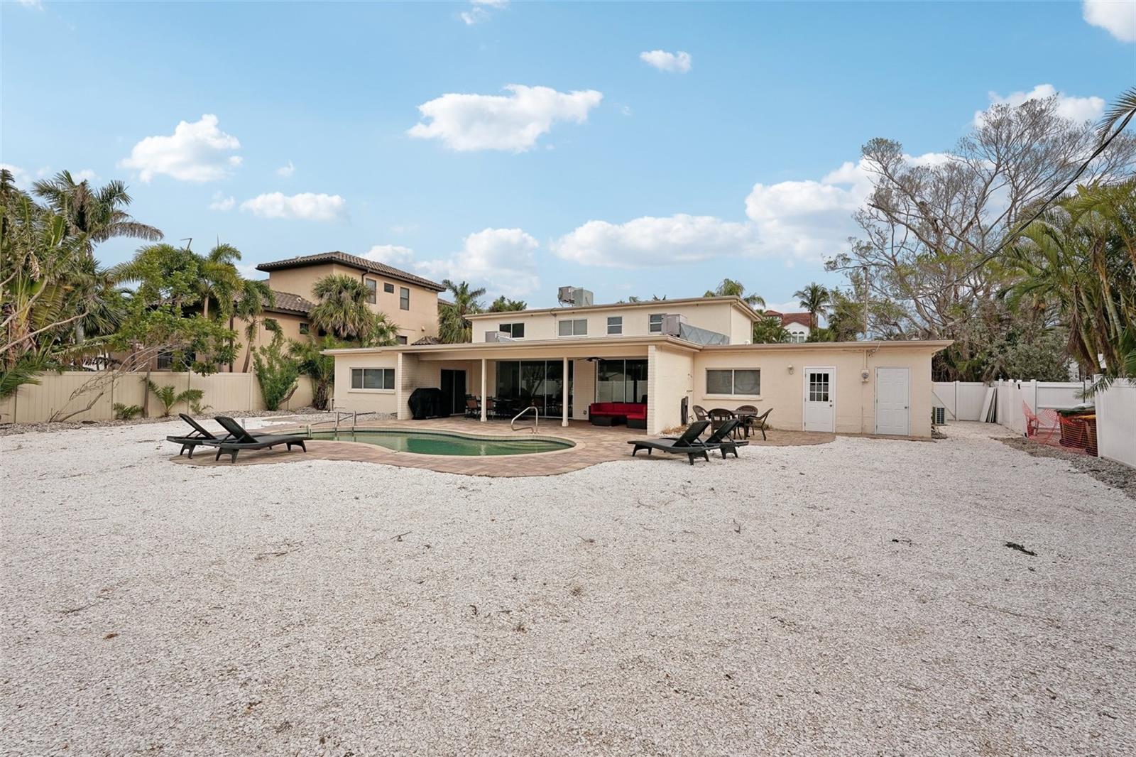 55 N WASHINGTON DR, SARASOTA, FL, 34236