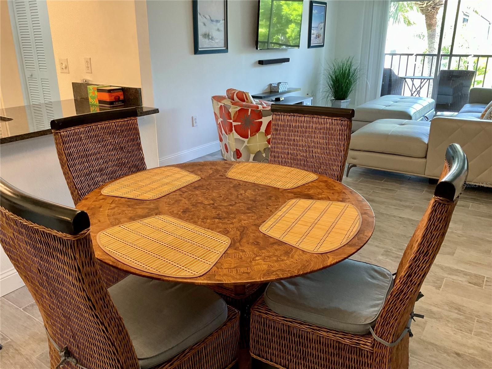 3213 BENEVA RD #204, SARASOTA, FL, 34232