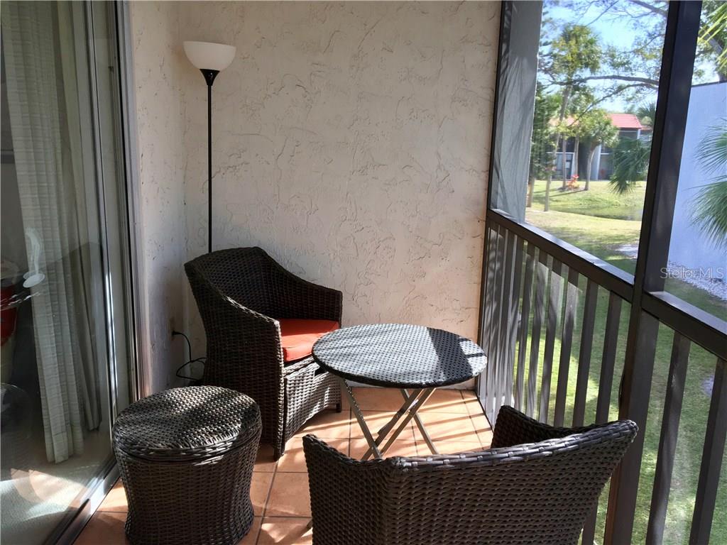 3213 BENEVA RD #204, SARASOTA, FL, 34232