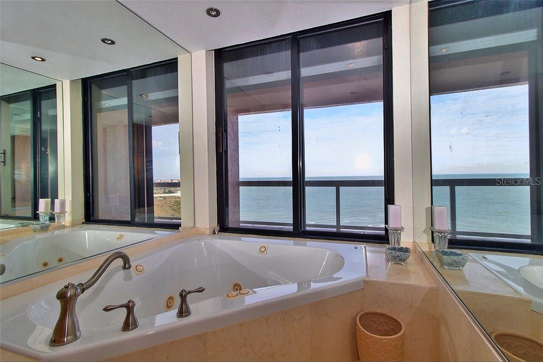 1310 GULF BLVD #20A, CLEARWATER BEACH, FL, 33767