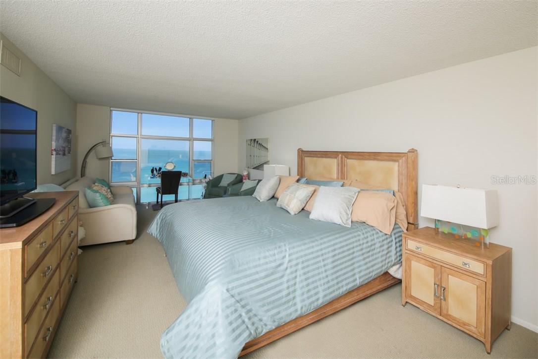 2425 GULF OF MEXICO DR #7C, LONGBOAT KEY, FL, 34228